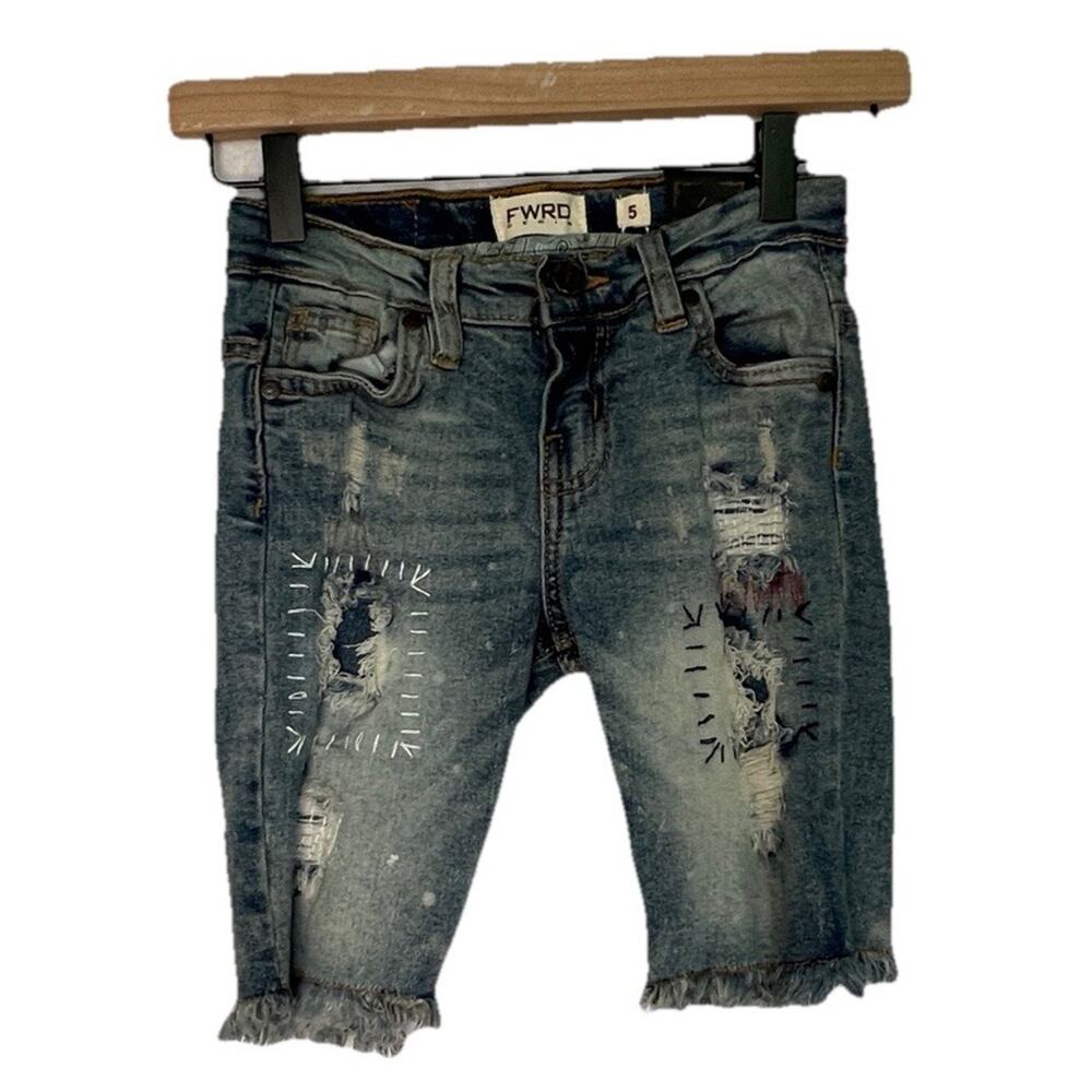 FWRD DENIM shorts boys Fit: NOIR size 5 Bermuda